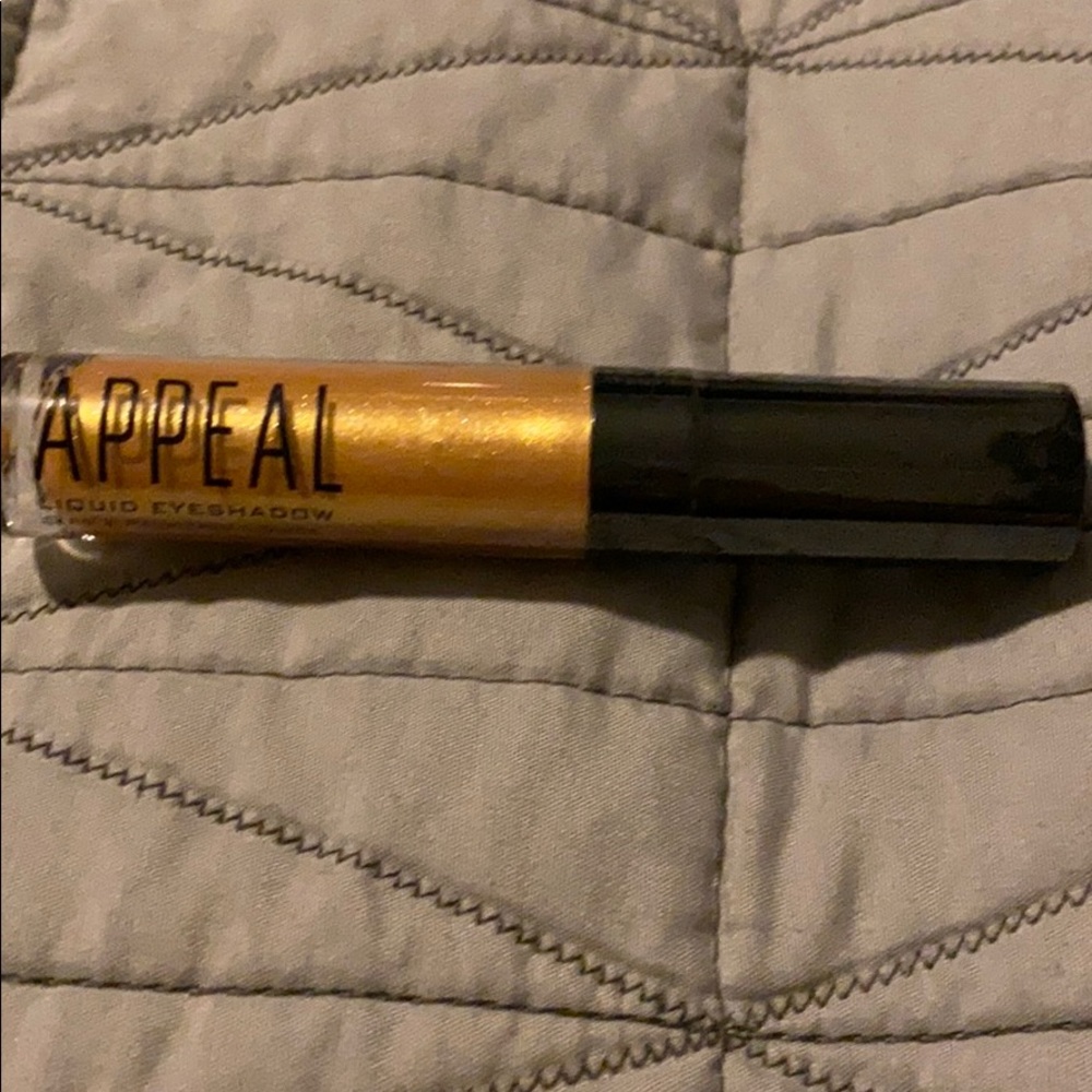 Appeal cosmetics liquid eyeshadow